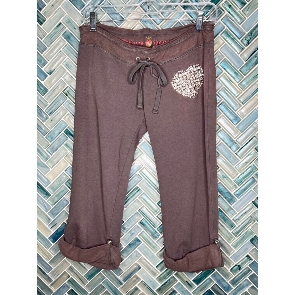 TWISTED HEART BROWN PULLON DRAWSTRING CROPPED RHINESTONE HEART SWEATPANTS SMALL?